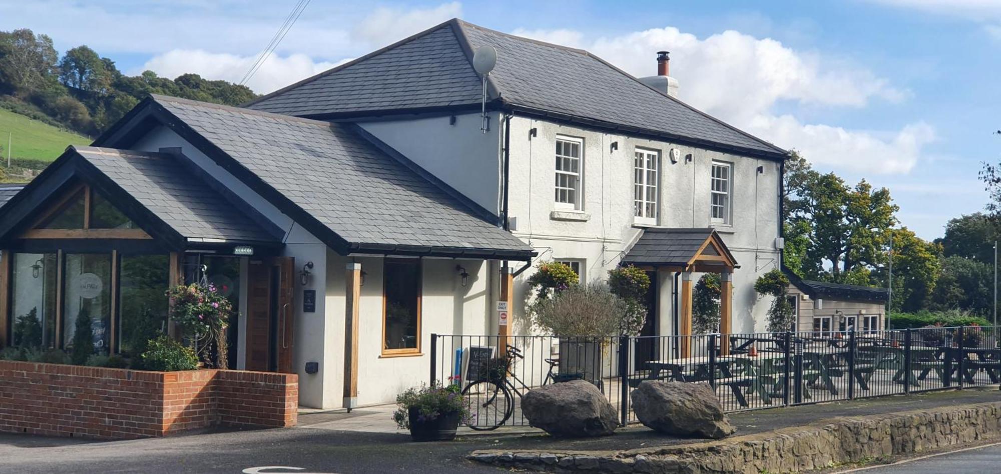 Dartmoor Halfway Inn 牛顿阿伯特 外观 照片
