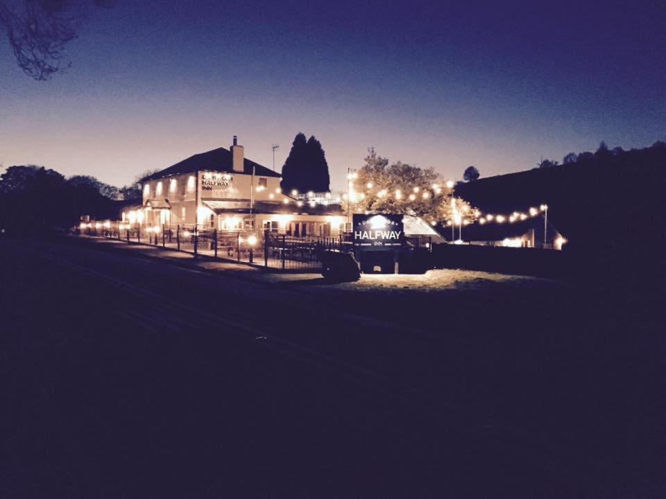 Dartmoor Halfway Inn 牛顿阿伯特 外观 照片