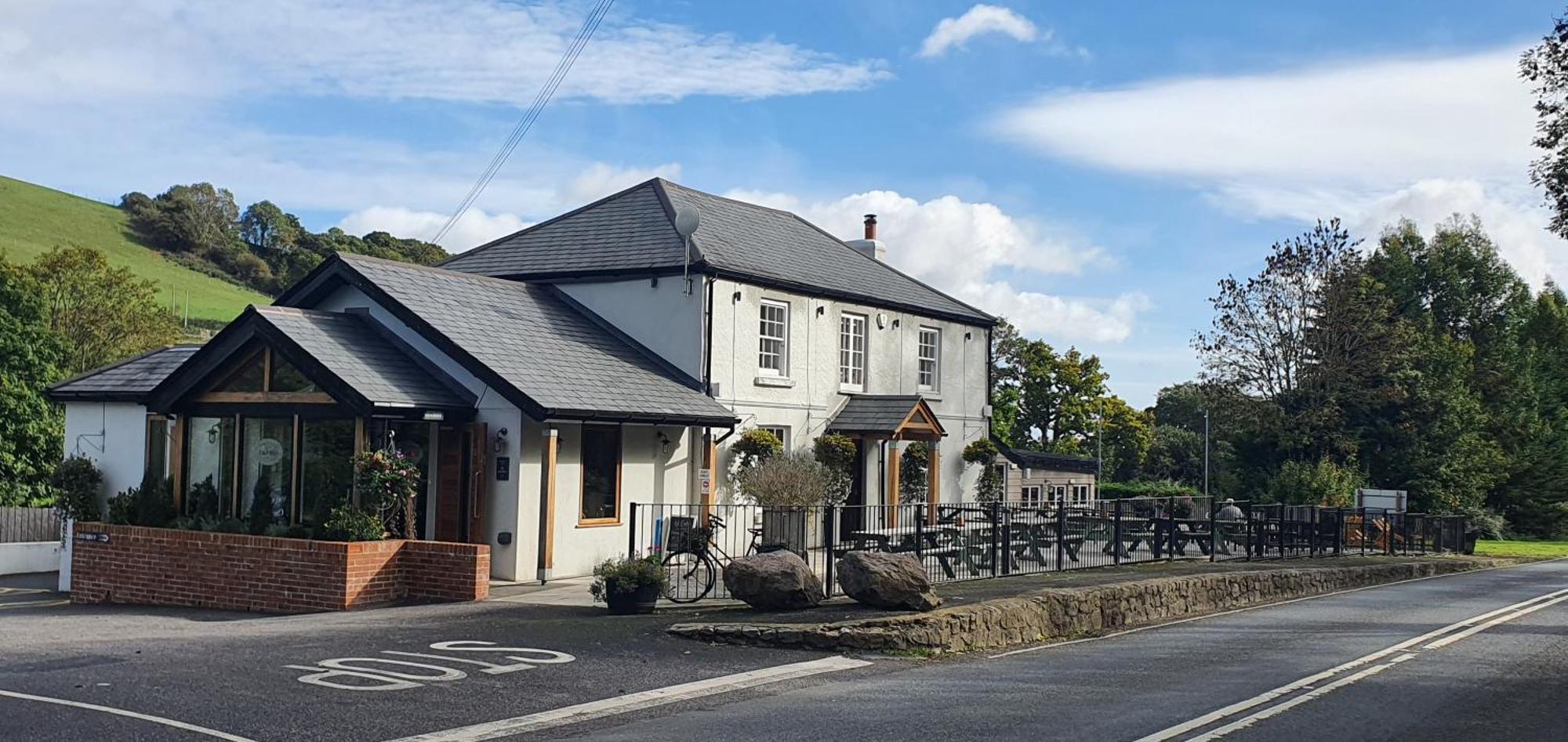 Dartmoor Halfway Inn 牛顿阿伯特 外观 照片