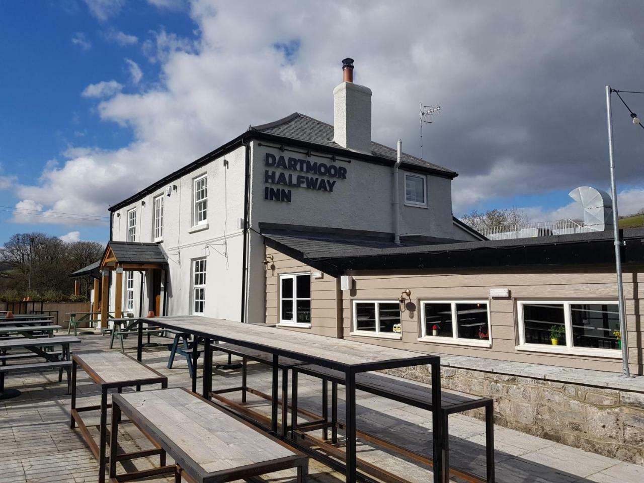 Dartmoor Halfway Inn 牛顿阿伯特 外观 照片